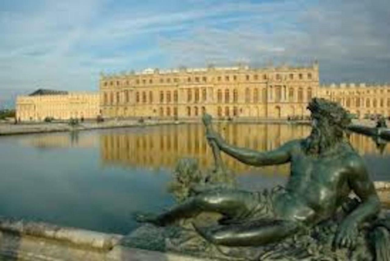 Charmant Studio Equipe Proche Paris Et Versailles Шавил Екстериор снимка